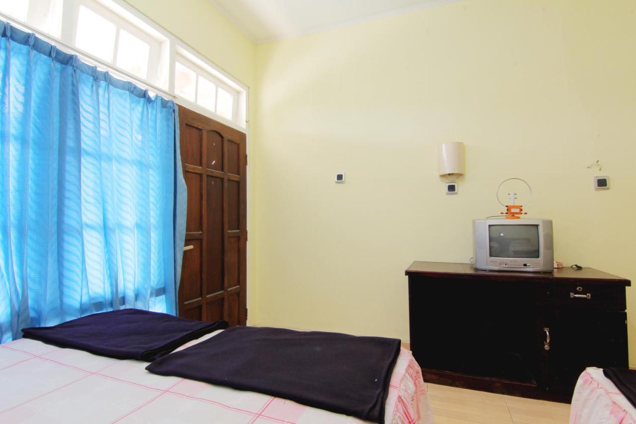 Hotel Wijaya 3 Калиуранг Екстериор снимка