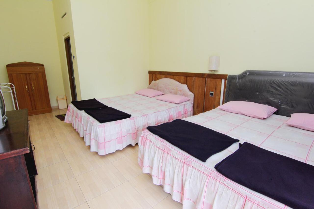Hotel Wijaya 3 Калиуранг Екстериор снимка