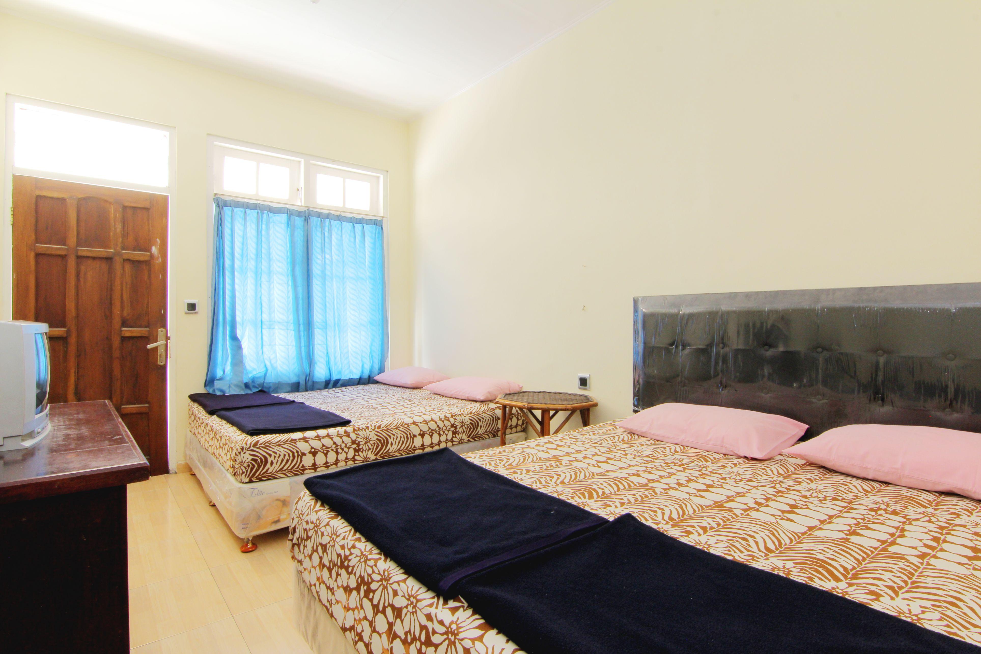Hotel Wijaya 3 Калиуранг Екстериор снимка