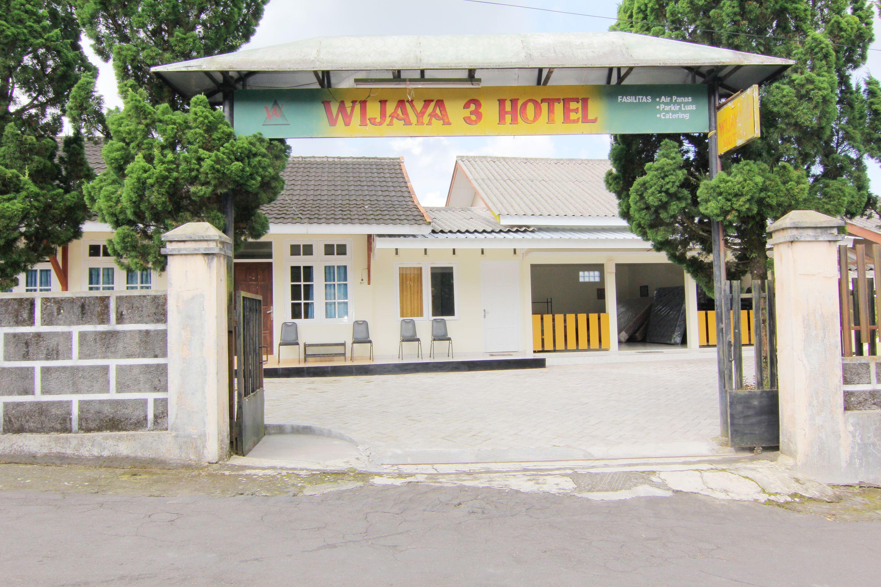 Hotel Wijaya 3 Калиуранг Екстериор снимка