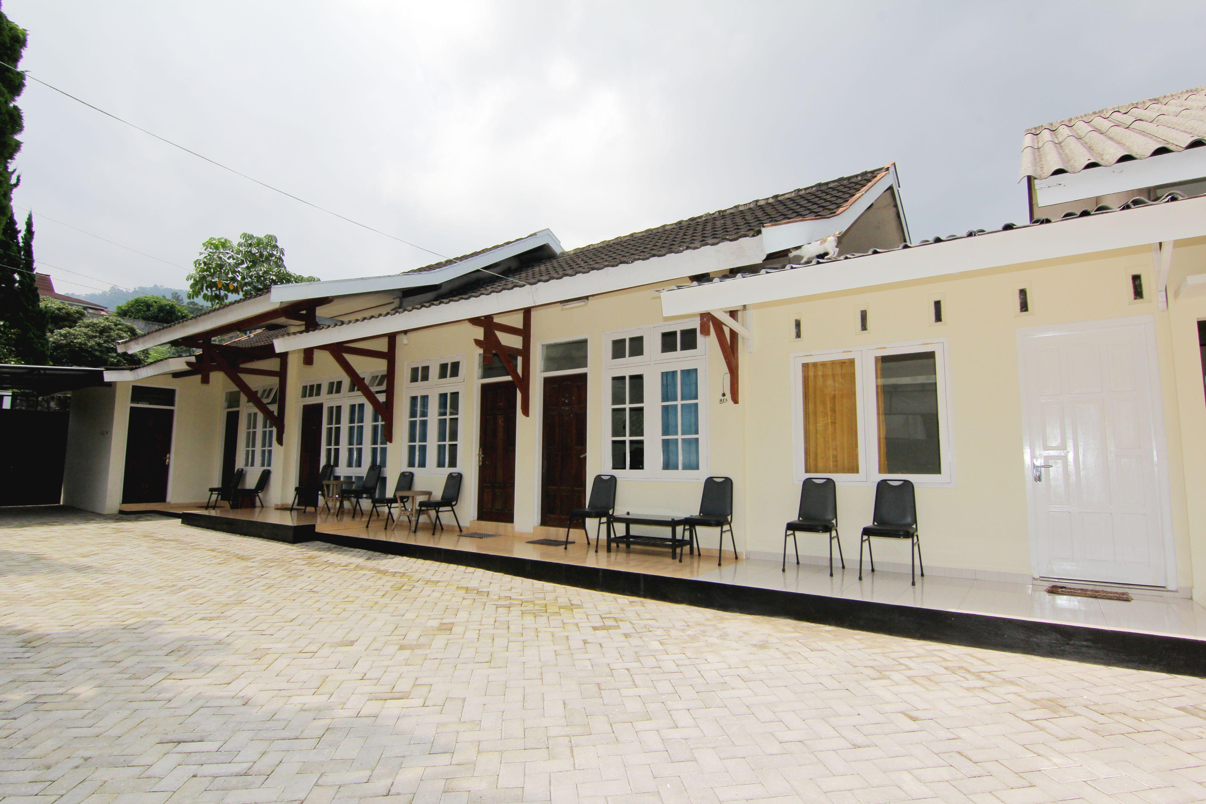 Hotel Wijaya 3 Калиуранг Екстериор снимка